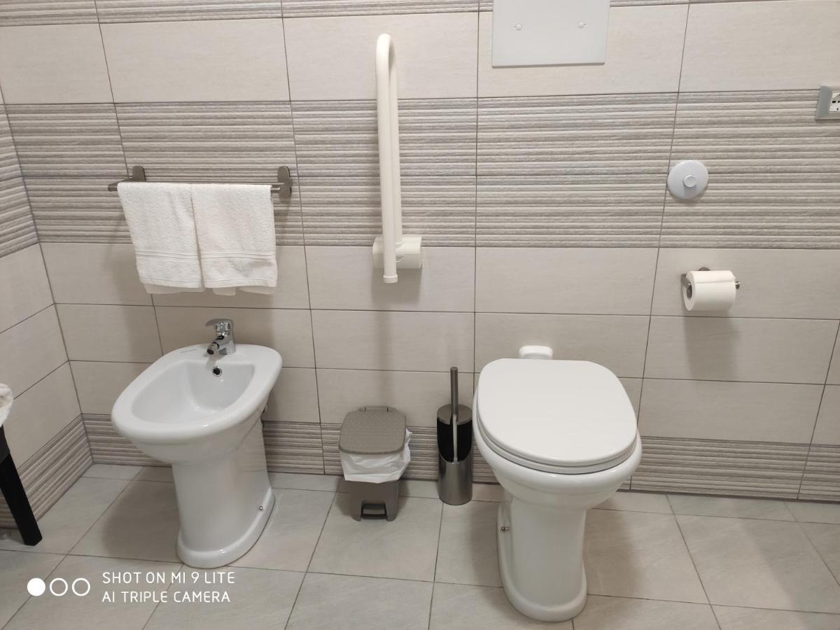 Il Labirinto Bed and Breakfast Sulmona Exteriör bild