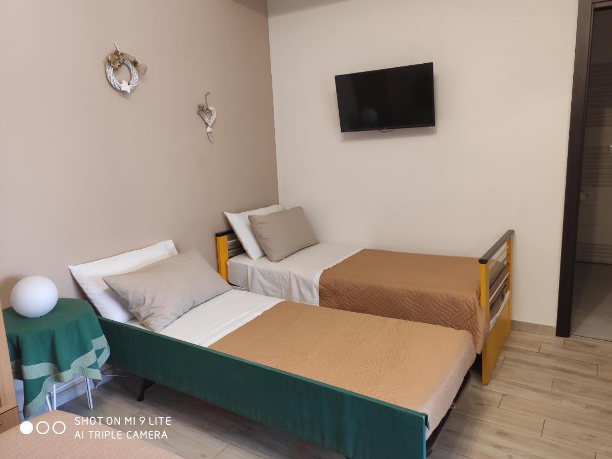 Il Labirinto Bed and Breakfast Sulmona Exteriör bild