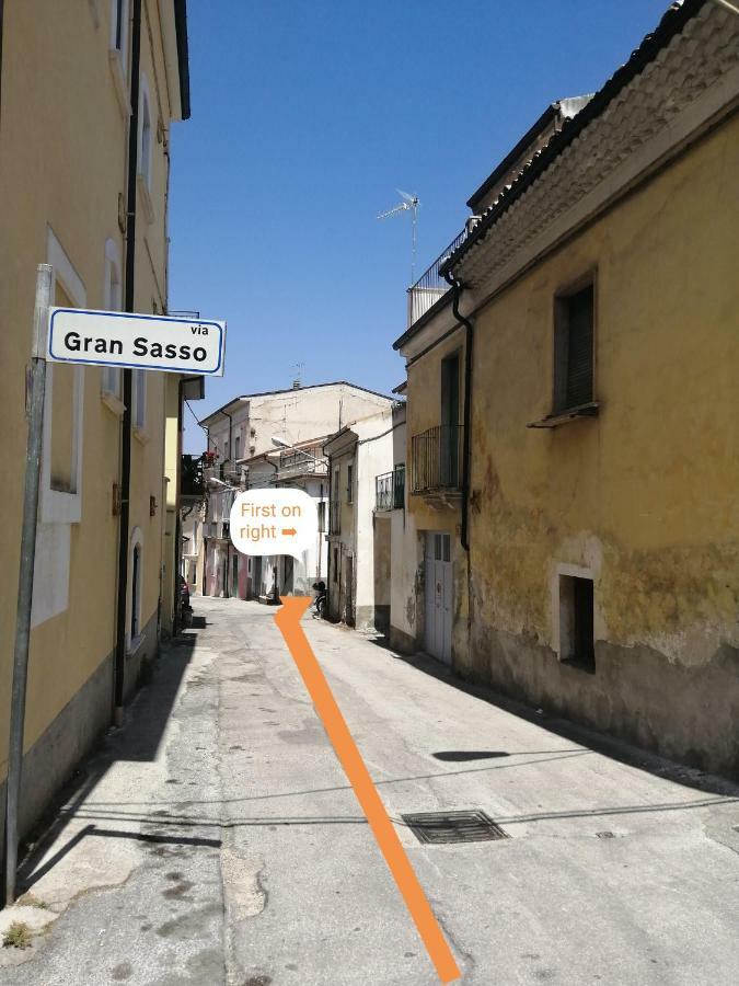 Il Labirinto Bed and Breakfast Sulmona Exteriör bild